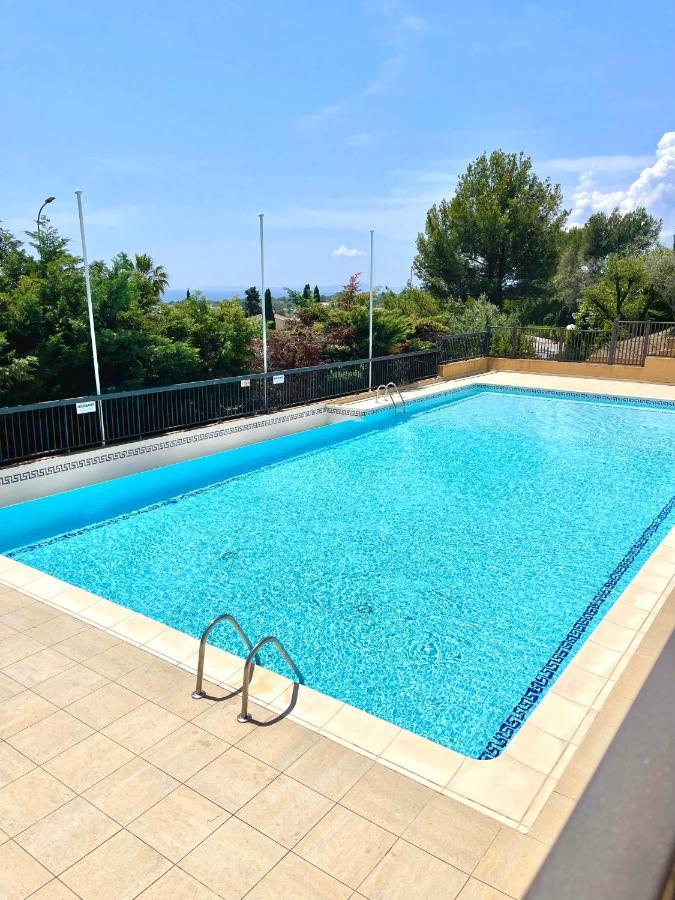 Appartement Vue Exceptionnelle Saint-Raphaël Exteriér fotografie