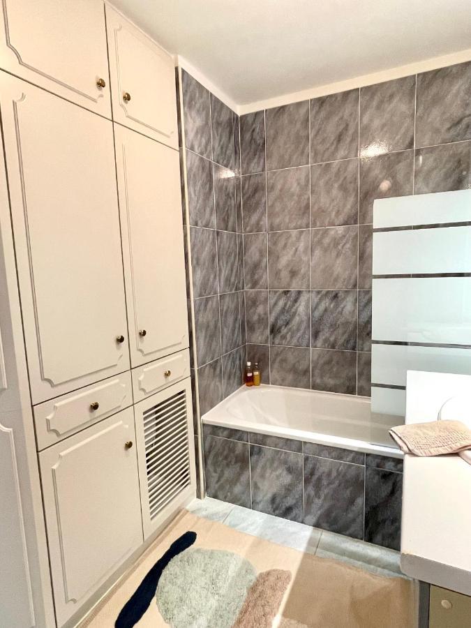 Appartement Vue Exceptionnelle Saint-Raphaël Exteriér fotografie