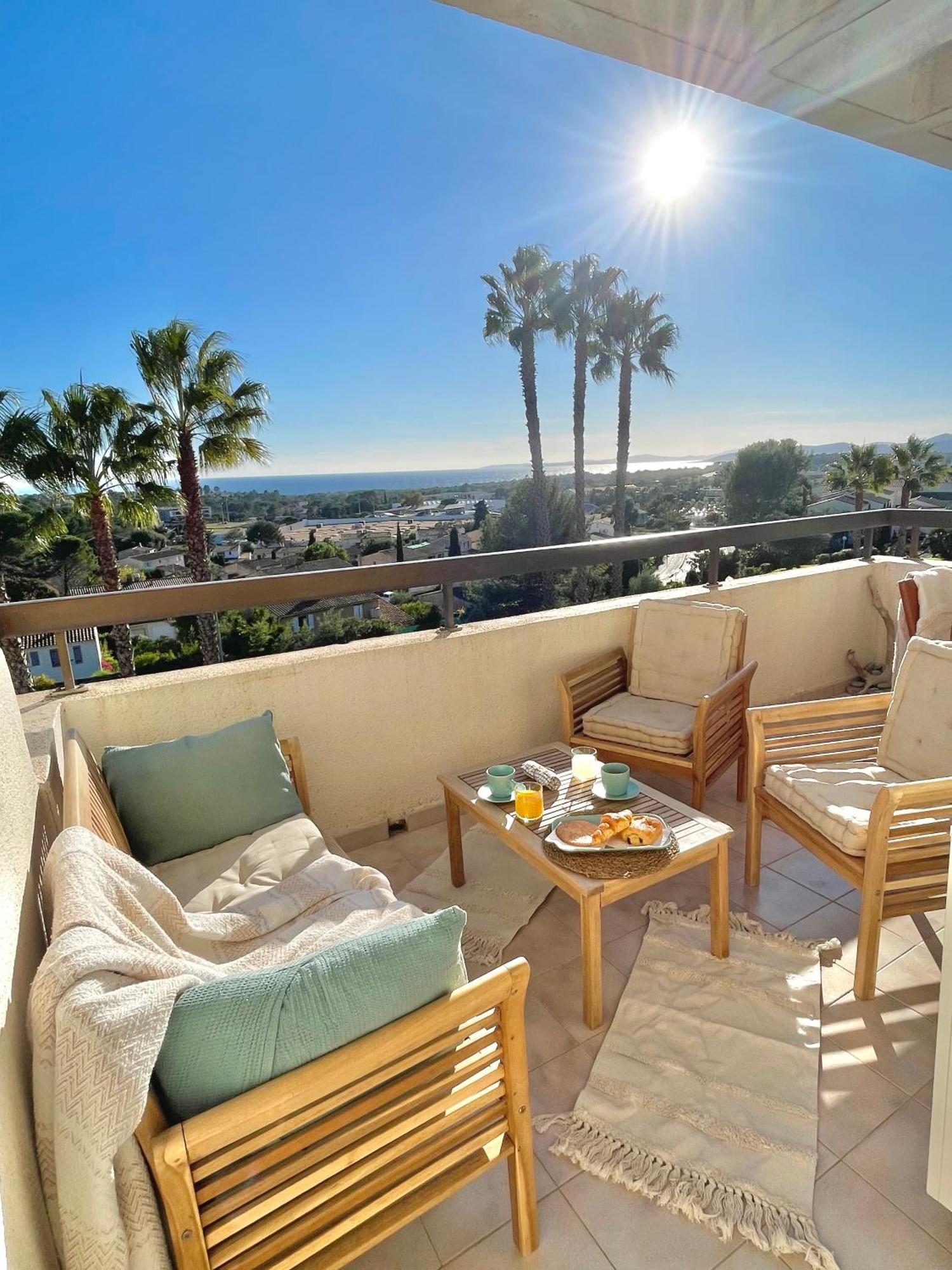 Appartement Vue Exceptionnelle Saint-Raphaël Exteriér fotografie